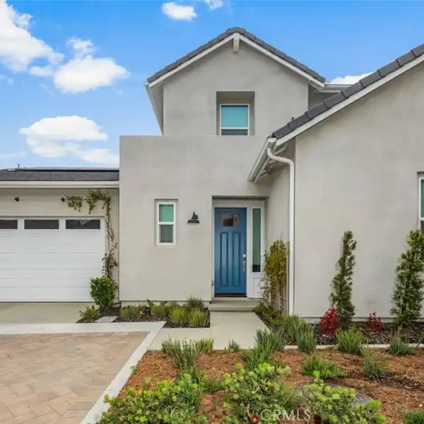 METICULOUSLY MAINTAINED RESIDENCE IN PEARL AT GAVILAN