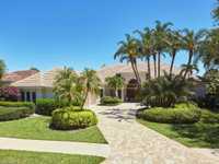 IMPECCABLE LAKESIDE PELICAN LANDING HOME
