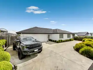 Genuine Single-Level Home with Additional Independent Home