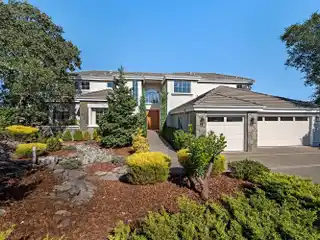 Newly Renovated Home on the Green at Exclusive Fountaingrove Golf Club