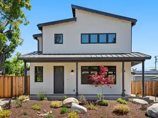 Rare Offering in Pleasure Point