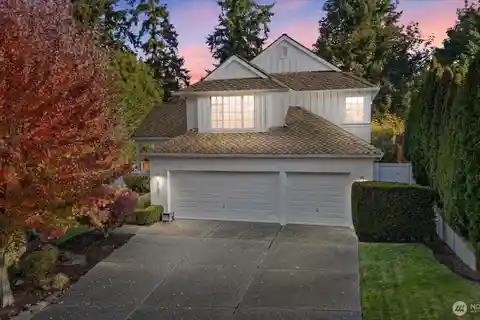 Immaculate Home on the Largest Lot in One Clubhouse Lane