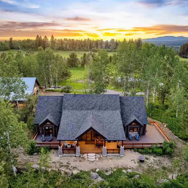 LUXURY RANCH LIVING IN A LOG HOME ON A SPLITTABLE 8.97 ACRE LOT