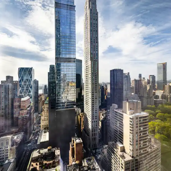 RENTAL IN AN ICONIC TOWER