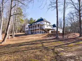 Custom-Built Private Lakeside Sanctuary