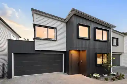 Stylish New Build with Family-Friendly Layout