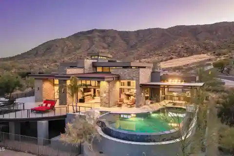 Awe and Inspiration in Fountain Hills Finest