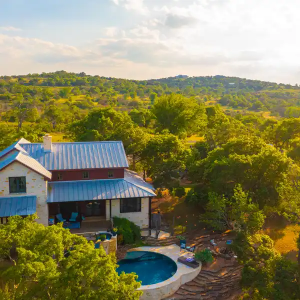 EXQUISITE CUSTOM HOME ON 18 HILL COUNTRY ACRES