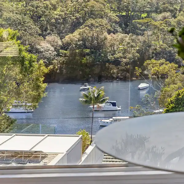 UNIQUE OFFERING IN A BLUE-CHIP POSITION