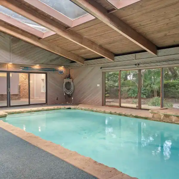 EXPANSIVE RETREAT IN HUNTINGTON WOODS