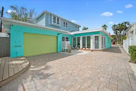 A Piece of Paradise in Pass-a-grille
