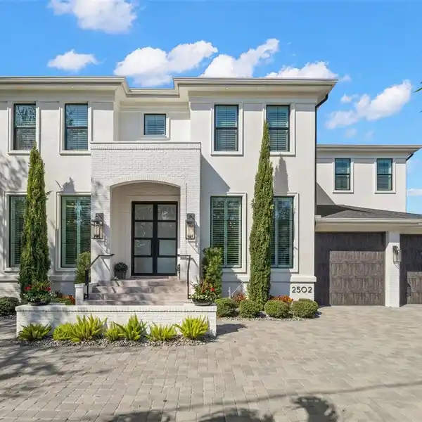 LUXURY WATERFRONT LIVING IN SUNSET PARK