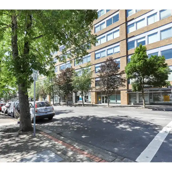 ELEVATED URBAN LIVING