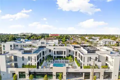 Luxury and Exclusivity at Stella Naples