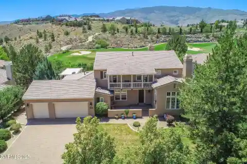 Expansive Residence on the Somersett Golf Course
