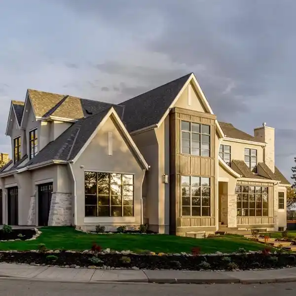 BREATHTAKING ESTATE ON AN EXCLUSIVE RIDGE