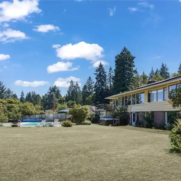 SPACIOUS HOME PERFECT FOR MULTI-GEN LIVING