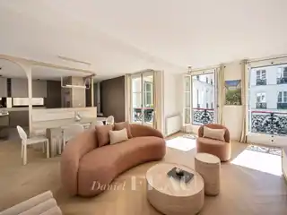 Meticulously Renovated Apartment