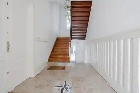 Stylishly Renovated Old Building Apartment with Balcony