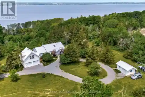 Stunning Private Rural Retreat