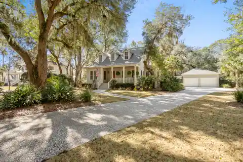 Custom Home in Beautiful Coosaw Point