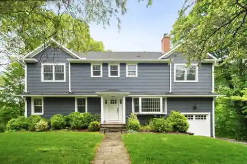 Coastal Colonial in Prime Rowayton Location