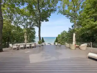 Exquisite Lakefront Estate