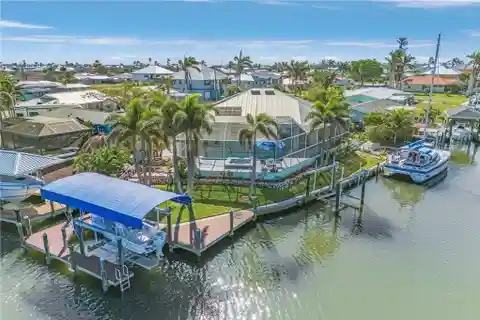 Custom-built Waterfront Gulf Access Home