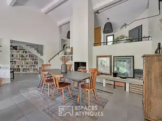 Elegant Nîmes Villa with Infinity Pool