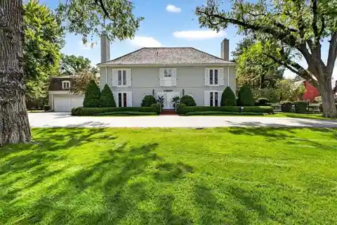 Architectural Grace with Timeless Design