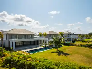 Breathtaking Contemporary Mauritian Villa