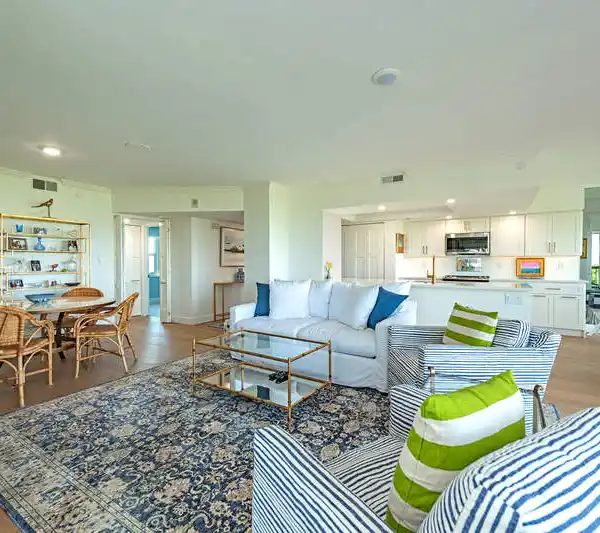 STYLISHLY RENOVATED RESIDENCE