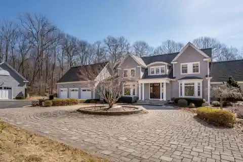 Extraordinary Custom-built Estate on Four Acres