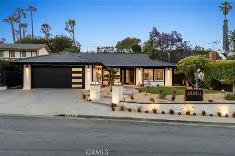 Newly Upgraded Pool Home