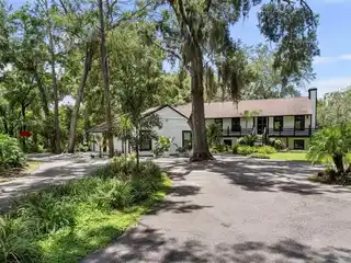 Fully Renovated Estate