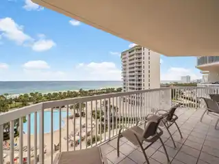 Beachfront Luxury with Panoramic Gulf Views