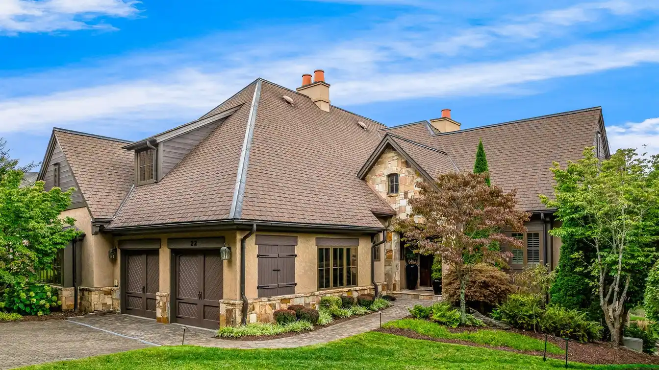 A Sanctuary for Four-seasons Living