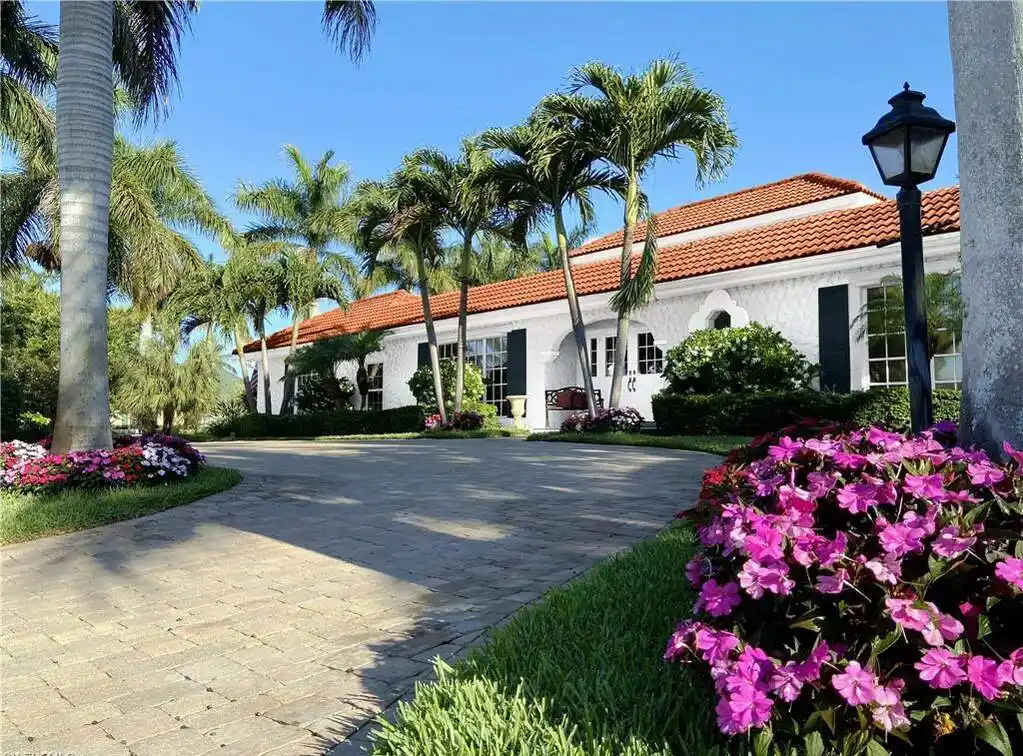Palm Beach Style Home in a Desirable Park Shore Location