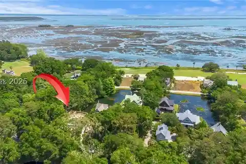 New Construction in Old Tabby