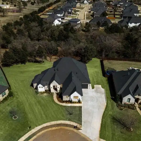 UNPARALLELED RESIDENCE