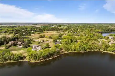 Refined Lakeside Living