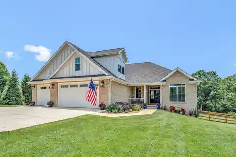 Custom Single-Owner Home in Meador View