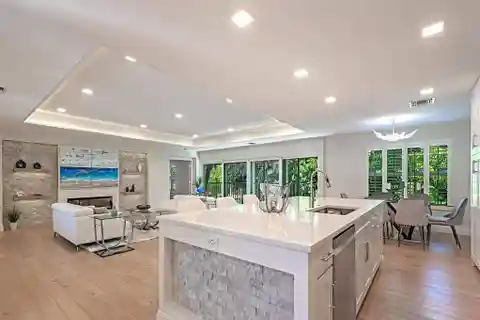 Beautifully Reimagined Top-Floor Home