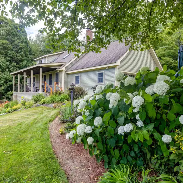 VERMONT LIVING AT ITS FINEST