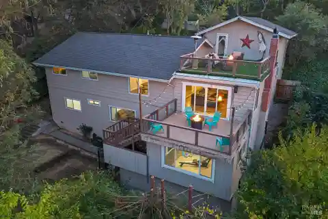 Spacious Multi-Level Home with Artistic Flair & Garden Potential