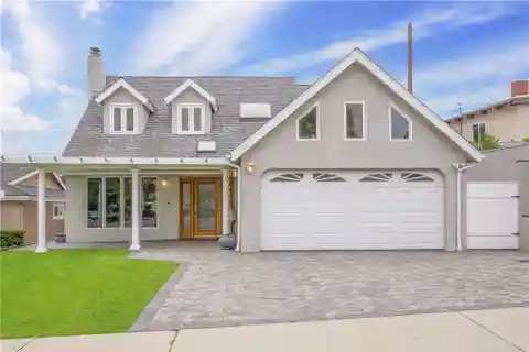 Beautifully Maintained Home in the San Pedro Highlands Area