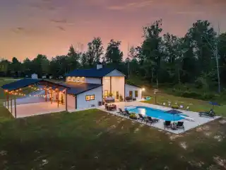 Private 108-Acre Farmhouse with Saltwater Pool