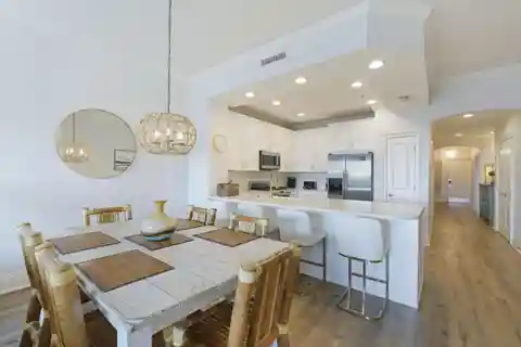 Tastefully Appointed Updated Condo at Adagio in Blue Mountain Beach