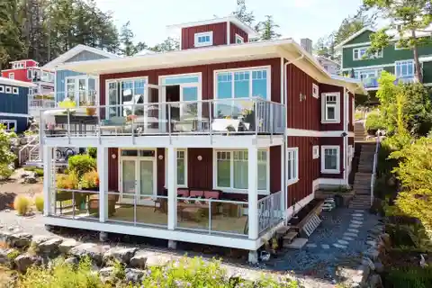 An Oceanside Haven
