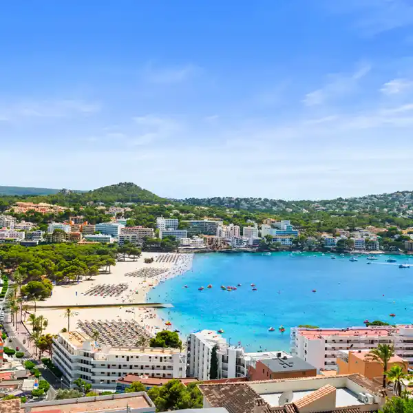 VILLA WITH BEAUTIFUL VIEWS OF THE BAY OF SANTA PONSA